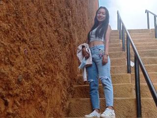 Suzi_Kerry